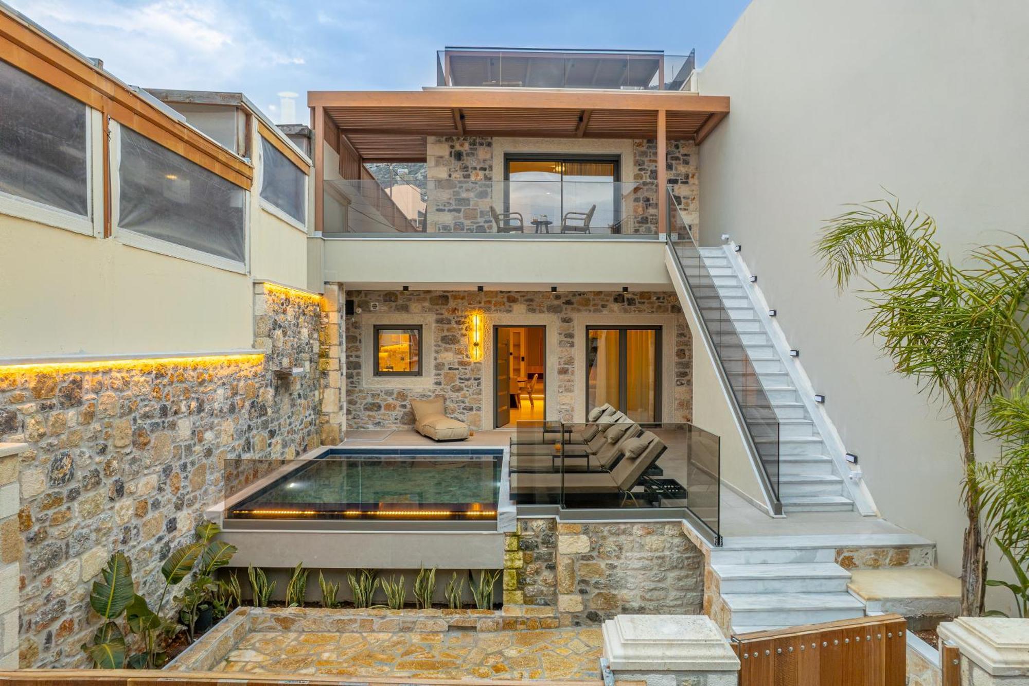 Villa Nicole - Private Pool & Rooftop Jacuzzi Hersonissos  Exterior photo