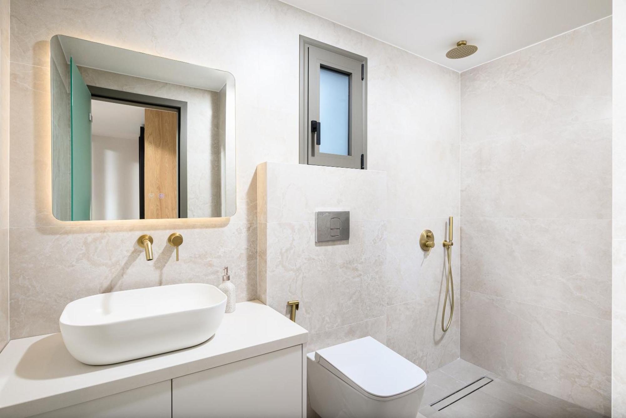 Villa Nicole - Private Pool & Rooftop Jacuzzi Hersonissos  Exterior photo